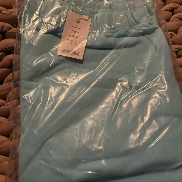NWT Sky Blue Women's Sweatpants M/L - Picture 5 of 7